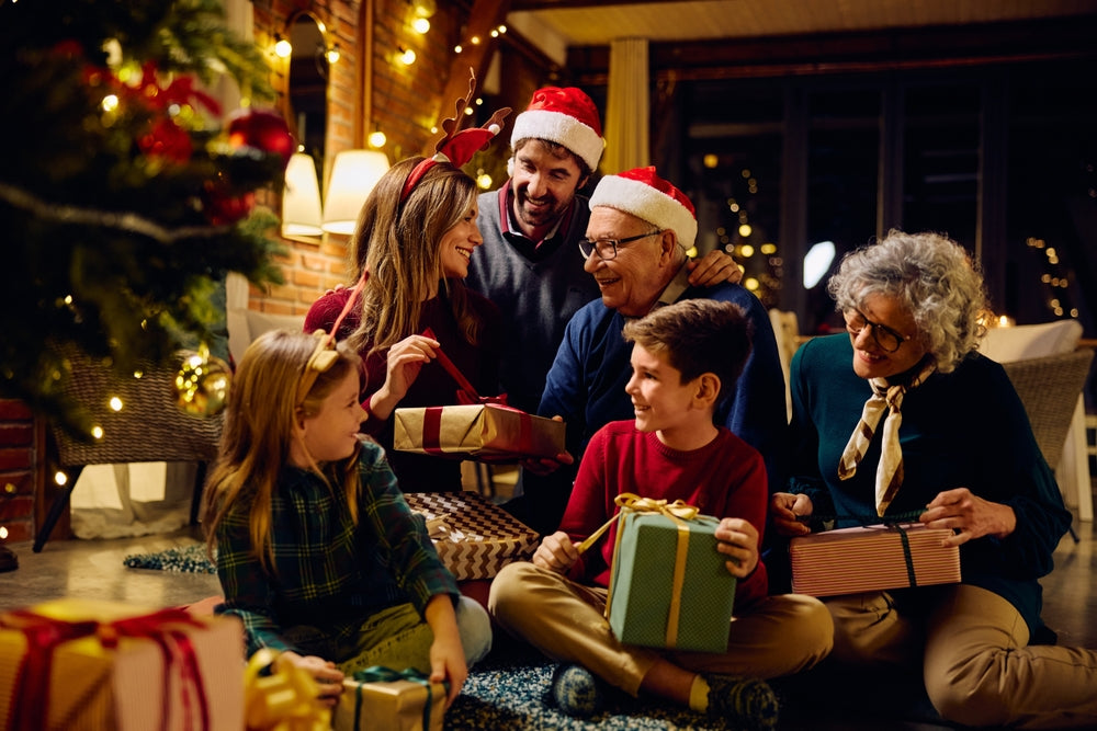 12 Irish Christmas Traditions to Celebrate with Your Family in 2024 Celtic Crystal Design Jewelry
