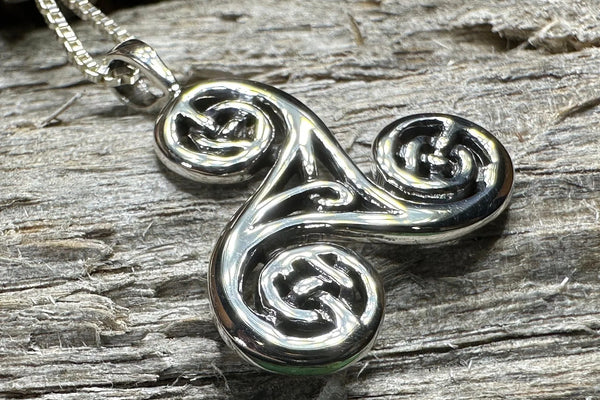 Triskele, Triskelion, Triple Spiral: Meaning in Celtic & Irish History