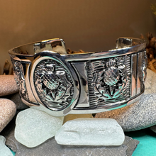 Load image into Gallery viewer, Highland Spring Thistle Bracelet
