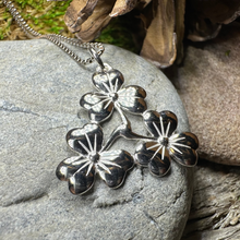 Load image into Gallery viewer, Triple Shamrock Necklace
