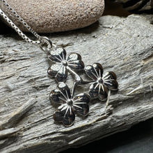 Load image into Gallery viewer, Triple Shamrock Necklace
