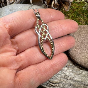 Seadream Celtic Knot Necklace