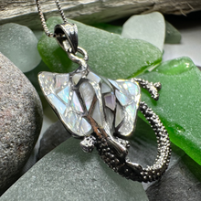 Load image into Gallery viewer, Abalone Manta Ray Necklace
