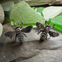 Load image into Gallery viewer, Realistic Bee Post Earrings
