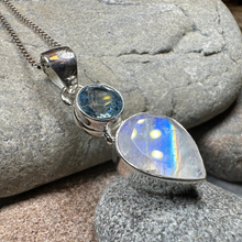 Load image into Gallery viewer, Celtic Morning Moonstone Necklace
