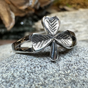 Sláinte Shamrock Celtic Ring