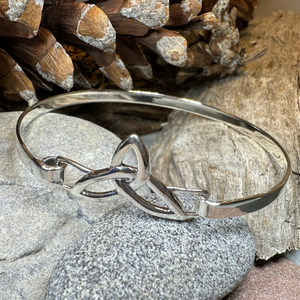 Celtic Triquetra Bracelet