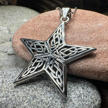 Load image into Gallery viewer, Constella Celtic Star Necklace
