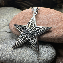 Load image into Gallery viewer, Constella Celtic Star Necklace
