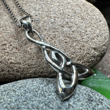 Load image into Gallery viewer, Mother&#39;s Knot Necklace
