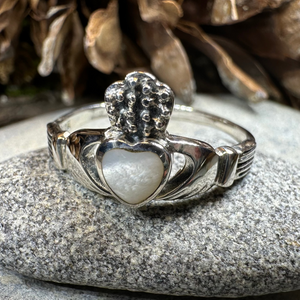 Aurora Claddagh Ring