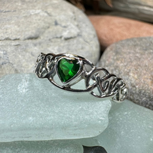 Load image into Gallery viewer, Amore Celtic Heart Ring
