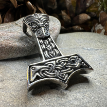 Load image into Gallery viewer, Idun Thor&#39;s Hammer Necklace
