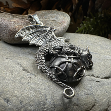 Load image into Gallery viewer, Archion Dragon Moon Necklace
