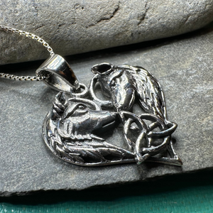 Wolf Lovers Necklace