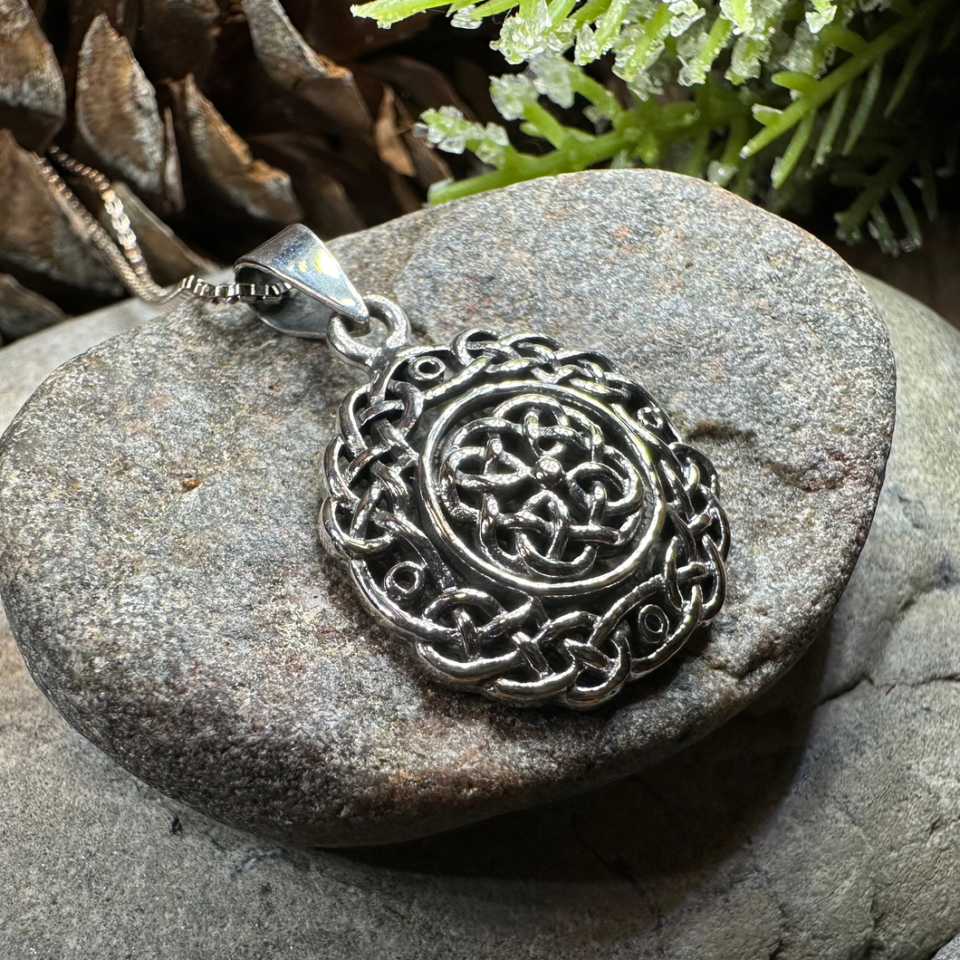 Laidley Celtic Knot Necklace