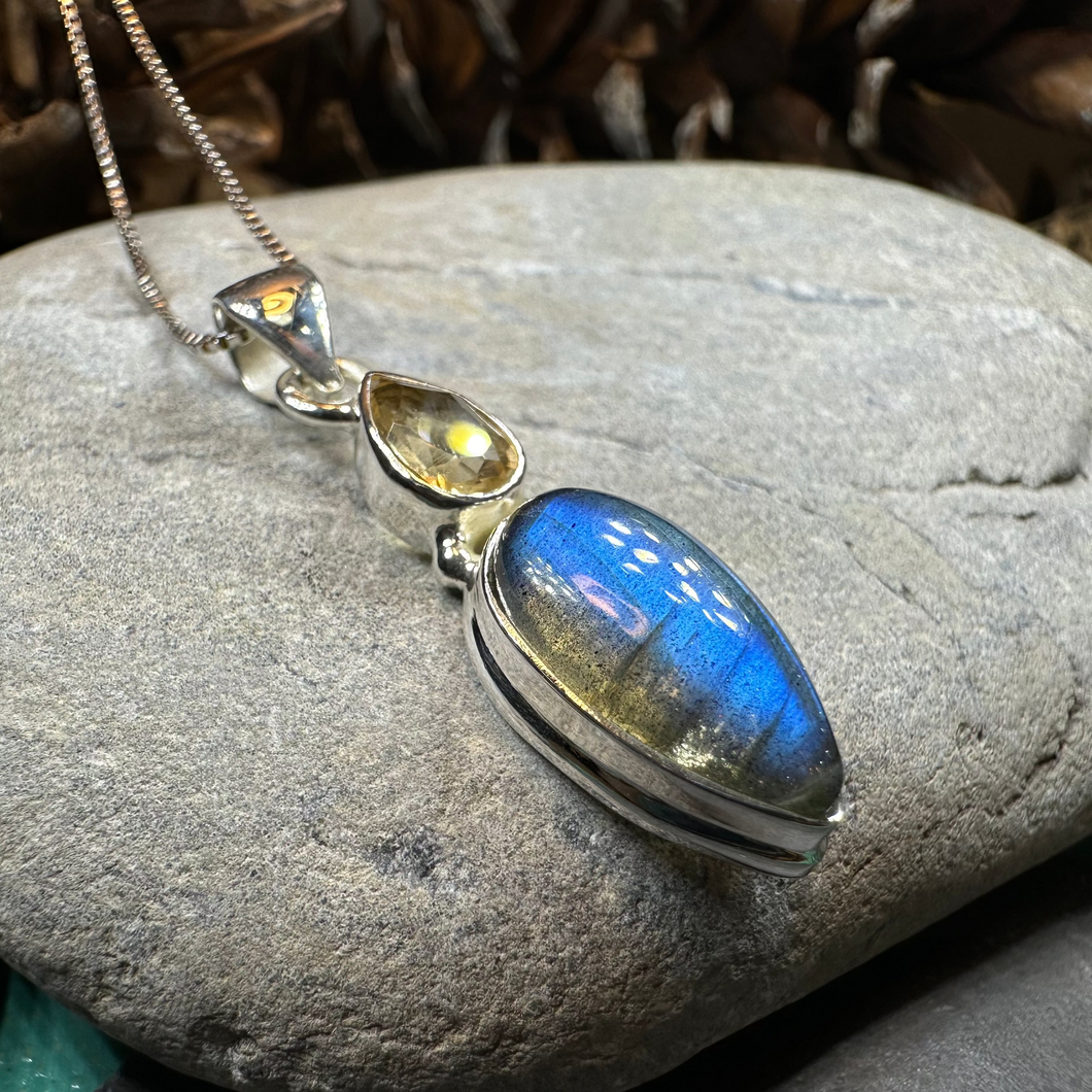 Briony Labradorite Necklace