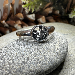 Nahla Petite Thistle Ring