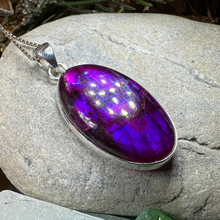 Load image into Gallery viewer, Purple Midnight Labradorite Necklace
