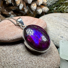 Load image into Gallery viewer, Purple Midnight Labradorite Necklace
