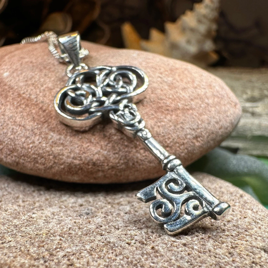 Amazon.com: Cow Necklace - Personalized Cow Themed Gifts for Girls - Silver  Cow Charm Jewelry - Custom Birthstone, Initial, & Chain Length : Handmade  Products
