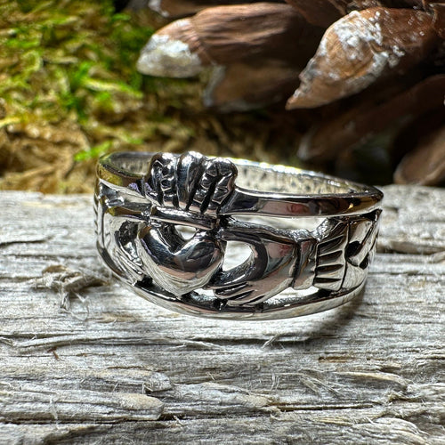 Celtic Ring, Irish Wedding Ring, Ireland Ring, Claddagh Ring, Irish Ring, Promise Ring, Anniversary Gift, Silver Wedding Band, Ireland Gift