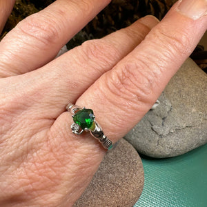 Emerald Green Claddagh Ring