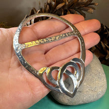 Load image into Gallery viewer, Celtic Heart Scarf Ring
