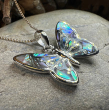 Load image into Gallery viewer, Courtney Butterfly Necklace
