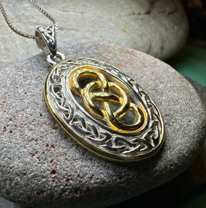 Infinity Necklace, Irish Jewelry, Celtic Knot Pendant, Scottish Jewelry, Celtic Jewelry, Anniversary Gift, Scotland Jewelry, Gold Gift