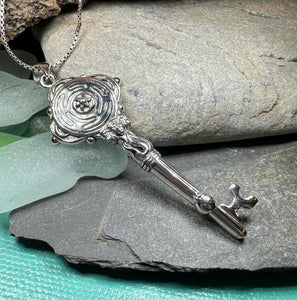 Hecate Key Necklace, Irish Jewelry, Celtic Jewelry, Pagan Gift, Key Pendant, Wiccan Jewelry, Celtic Knot Jewelry, Witch Gift, Gothic Jewelry