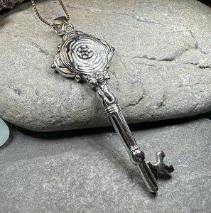 Hecate Key Necklace, Irish Jewelry, Celtic Jewelry, Pagan Gift, Key Pendant, Wiccan Jewelry, Celtic Knot Jewelry, Witch Gift, Gothic Jewelry