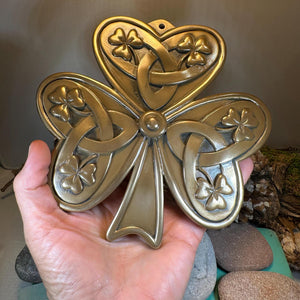 Irish Welcome Wall Art, Ireland Failte Gift, Ceramic Wall Plaque, New Home Gift, New Bride Gift, Irish Gift, Irish Decor, Shamrock