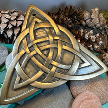 Load image into Gallery viewer, Triquetra Wall Art, Ireland Gift, Ceramic Wall Plaque, New Home Gift, New Bride Gift, Irish Gift, Irish Decor, Trinity Knot Wall Plaque
