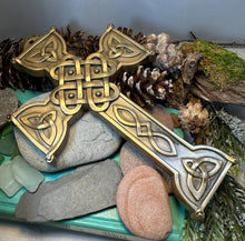 Load image into Gallery viewer, Love Knot Celtic Cross Wall Plaque
