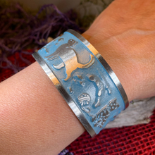 Load image into Gallery viewer, Playful Cats Bracelet
