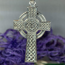 Load image into Gallery viewer, Macaille Celtic Cross Necklace
