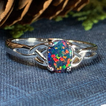 Load image into Gallery viewer, Celtic Magic Celtic Ring
