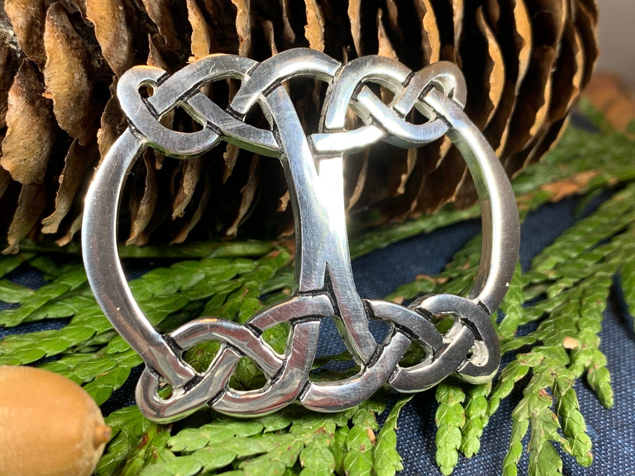 Thistle and Celtic Knot Pewter Scarf Ring – Large – The Celtic Knot