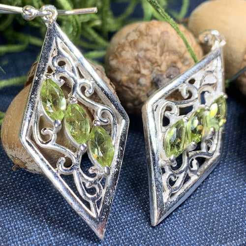 Celtic Knot Earrings, Celtic Jewelry, Irish Jewelry, Love Knot Jewelry, Bridal Jewelry, Gemstone Jewelry, Scotland Jewelry, Mom Gift