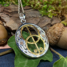 Load image into Gallery viewer, Chalice Well Necklace, Irish Jewelry, Celtic Jewelry, Scotland Jewelry, Anniversary Gift, Ireland Gift, Peace Jewelry, Spiritual Gift
