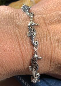 Seahorse Bracelet, Celtic Jewelry, Irish Jewelry, Celtic Knot Bracelet, Ocean Lover Jewelry, Girlfriend Gift, Wife Gift, Ireland Jewelry