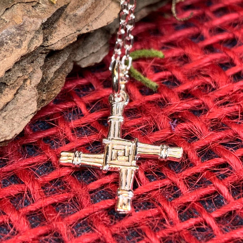 Saint Brigid's Cross, Celtic Cross Necklace, Irish Jewelry, Ireland Gift, Mom Gift, Anniversary Gift, Religious Jewelry, First Communion