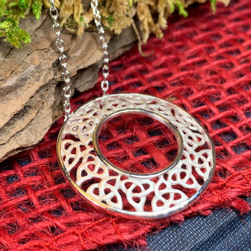 Celtic Knot Necklace, Ireland Jewelry, Irish Jewelry, Trinity Knot Pendant, Scottish Necklace, Anniversary Gift, Bridal Jewelry, Wife Gift