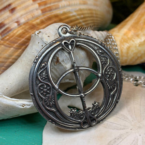 Chalice Well Necklace, Irish Jewelry, Celtic Jewelry, Scotland Jewelry, Anniversary Gift, Ireland Gift, Peace Jewelry, Spiritual Gift