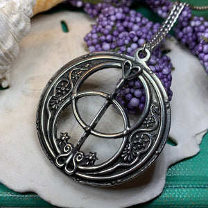 Chalice Well Necklace, Irish Jewelry, Celtic Jewelry, Scotland Jewelry, Anniversary Gift, Ireland Gift, Peace Jewelry, Spiritual Gift