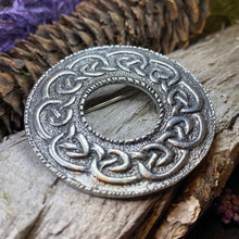 Load image into Gallery viewer, Celtic Brooch, Scotland Jewelry, Celtic Jewelry, Anniversary Gift, Outlander Jewelry, Flower Pin, Penannular Brooch, Irish Pin, Pewter Pin
