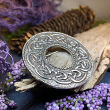 Load image into Gallery viewer, Celtic Brooch, Scotland Jewelry, Celtic Jewelry, Anniversary Gift, Outlander Jewelry, Flower Pin, Penannular Brooch, Irish Pin, Pewter Pin
