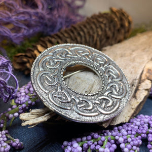 Celtic Brooch, Scotland Jewelry, Celtic Jewelry, Anniversary Gift, Outlander Jewelry, Flower Pin, Penannular Brooch, Irish Pin, Pewter Pin