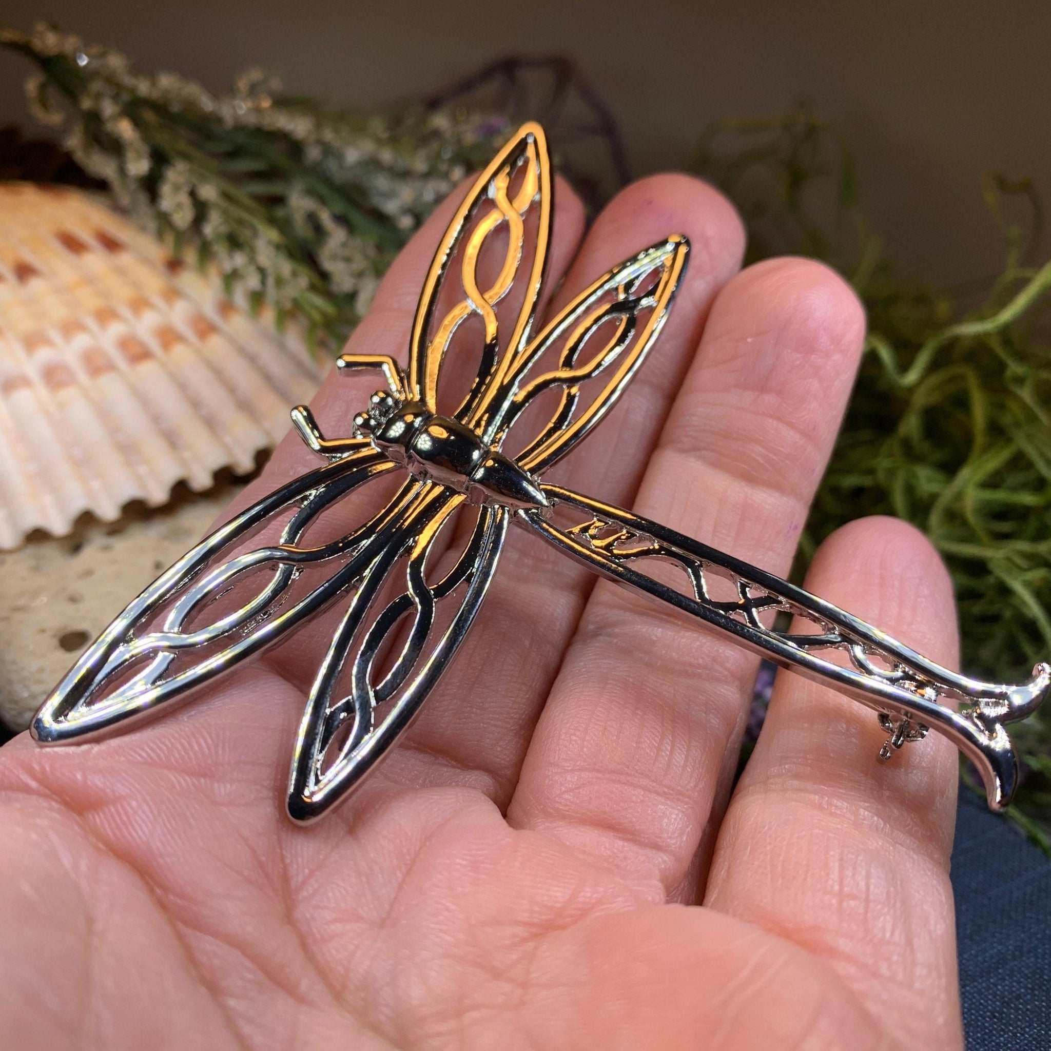 Dragonfly brooch, dragon brooches, dragonfly pin, brooches, pins, gifts for  women, Beautiful gift, Women's Brooches & Pins 